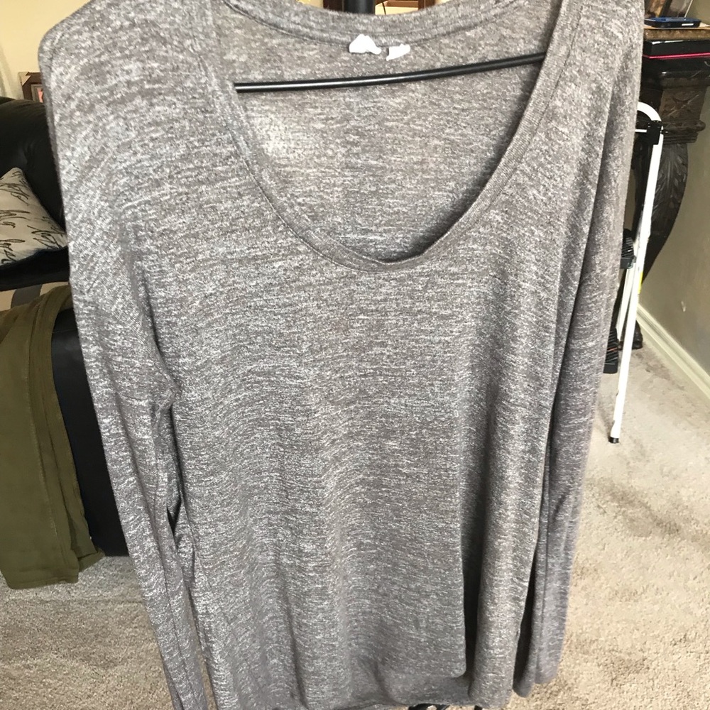 GAP Sweater - Picture 2 of 4